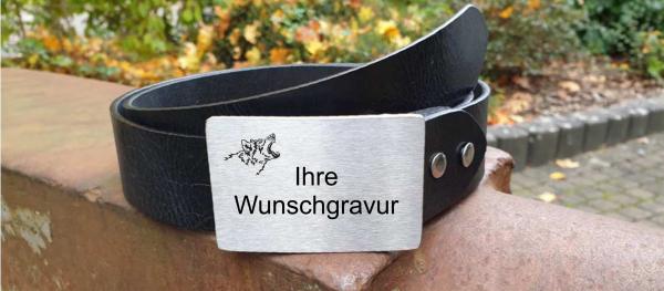 Gürtelschnalle Leder ausgeschnitten